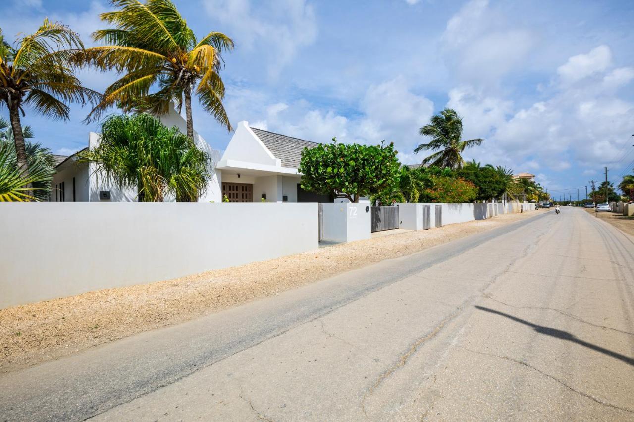 Vila Oceanfront 72 & Sunny Kralendijk Exteriér fotografie