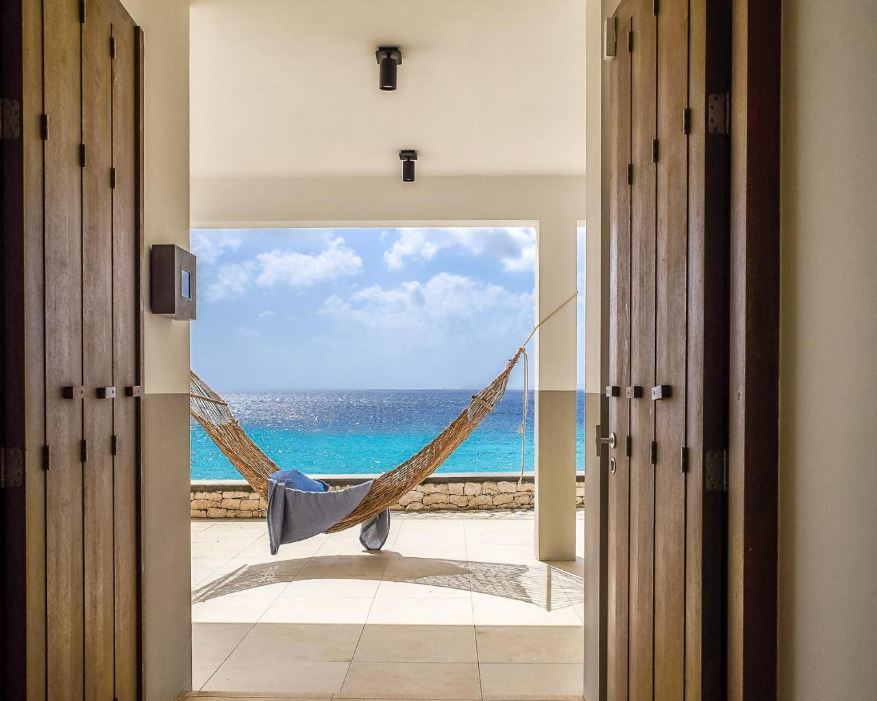 Vila Oceanfront 72 & Sunny Kralendijk Exteriér fotografie